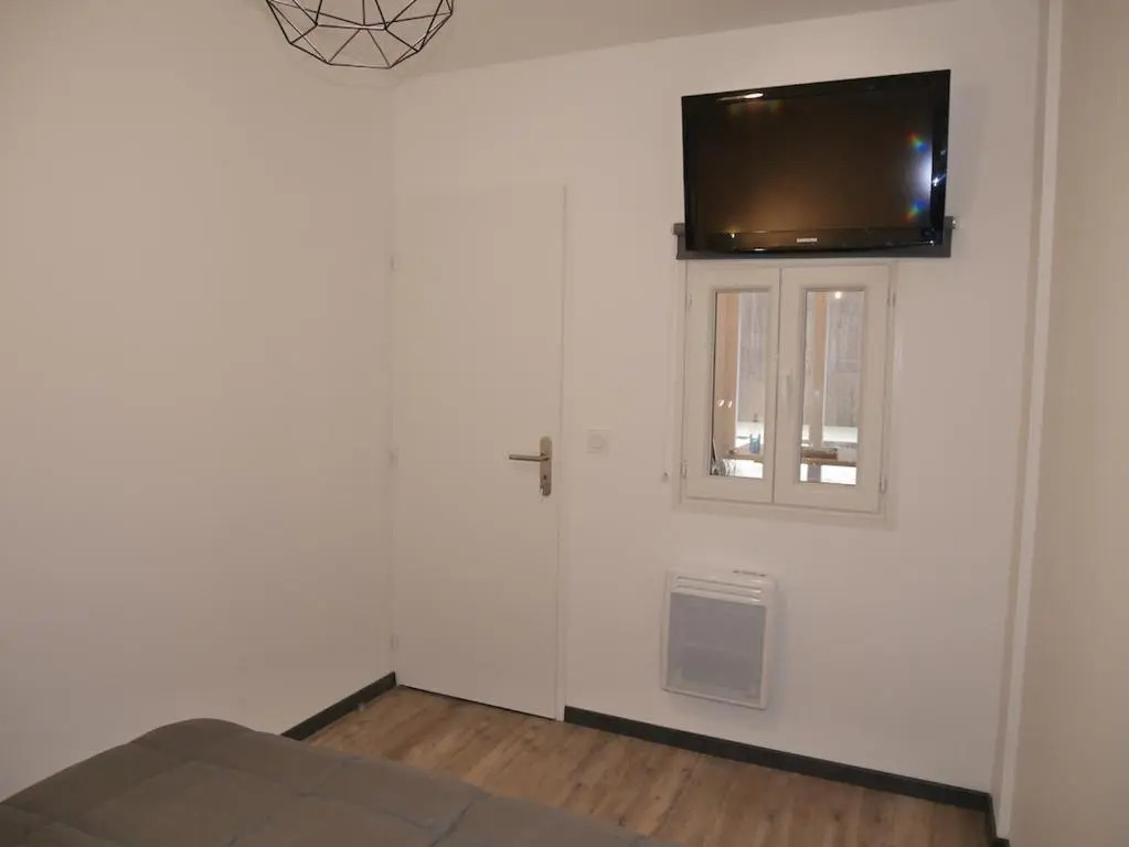 Ecrins 6 n°2: skis aux pieds, appartement neuf