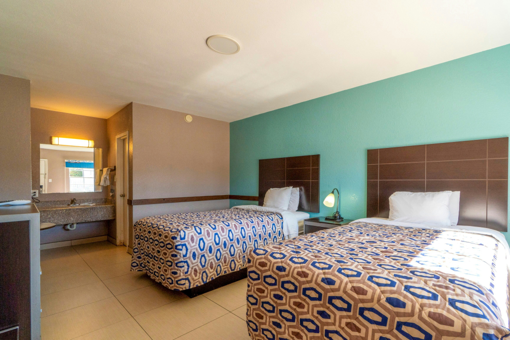 Woodfield Inn & Suites Hotel O, Yoakum TX 111