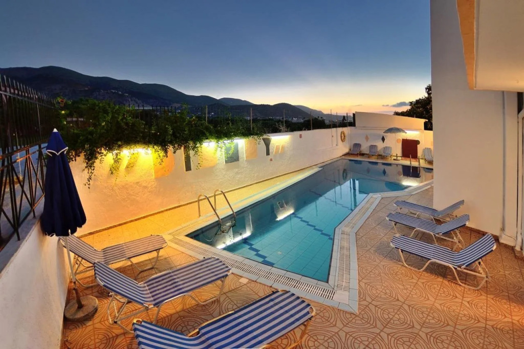Selenaview Apartments