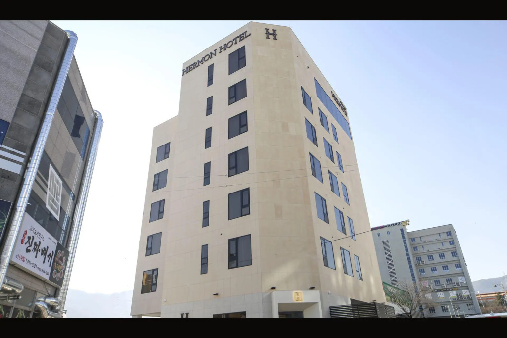 Hermon Hotel Gangseo