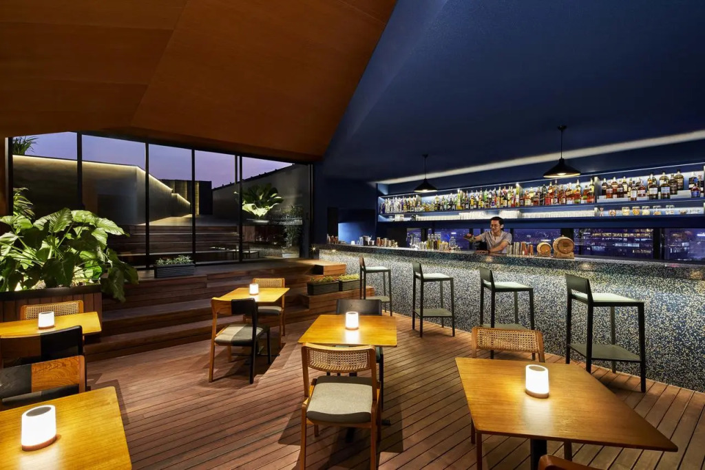 ARTOTEL Gajahmada Semarang