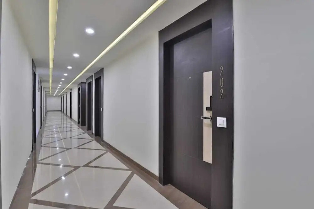 Hotel Grand Ambience