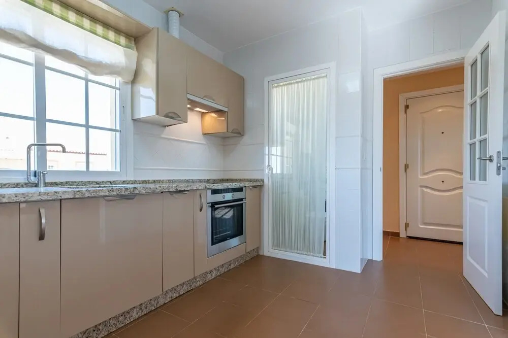 Family Apartment With Amenities