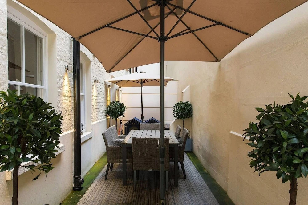 Exclusive 2BR Apartment In Covent Garden With Patio