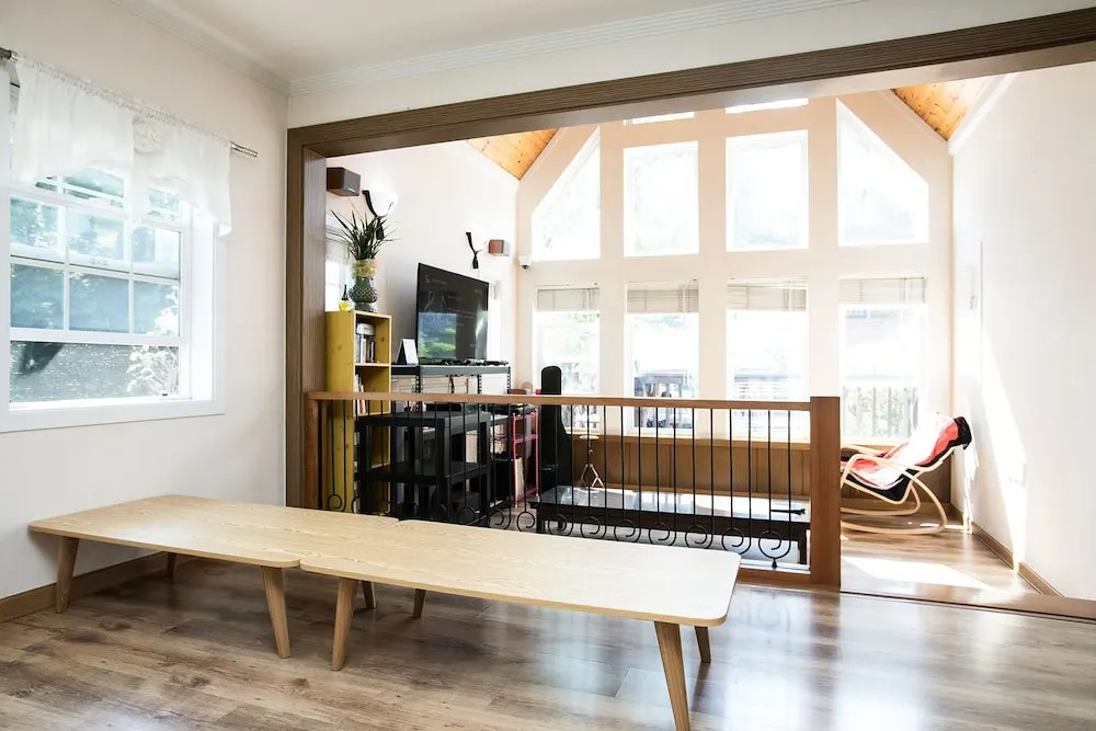 Gangneung Wow Guesthouse - Hostel