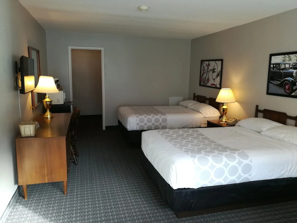 Konkolville Motel