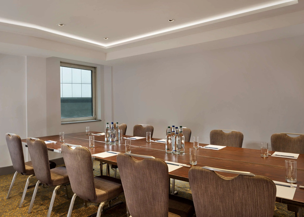 Park Plaza Victoria London