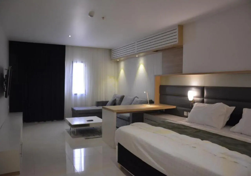 Durrat Al Orouba Furnished Apartments