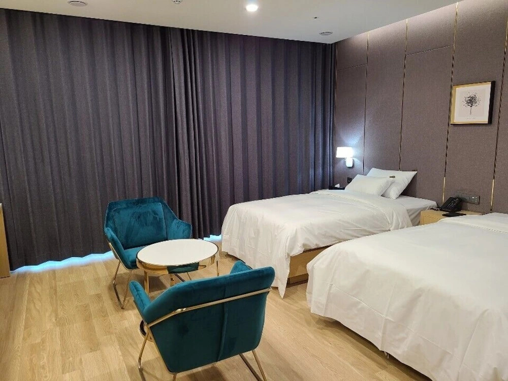 CS Hotel