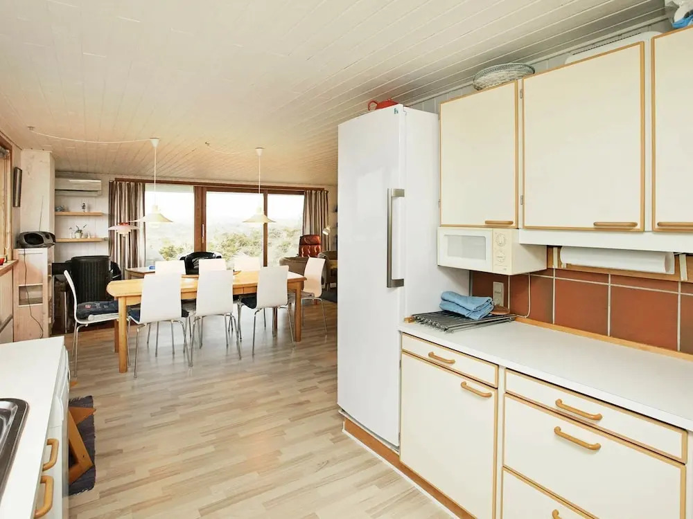 Cozy Holiday Home in Oksbøl near Beach