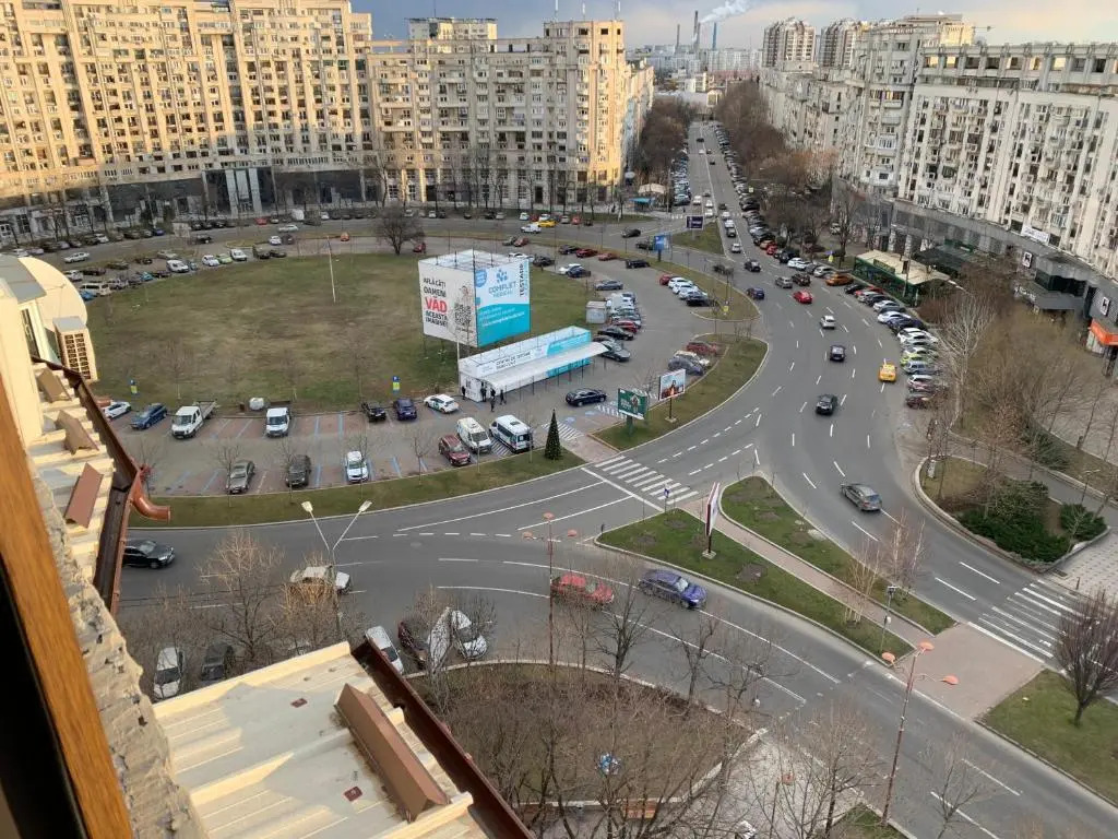 APARTMENT 58 Unirii 75 H1