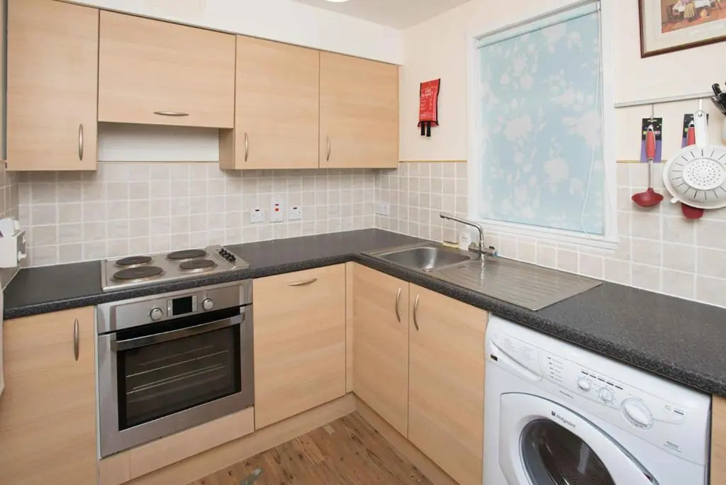 Lovely 2 Bedroom Apt in Ballater on the River Dee