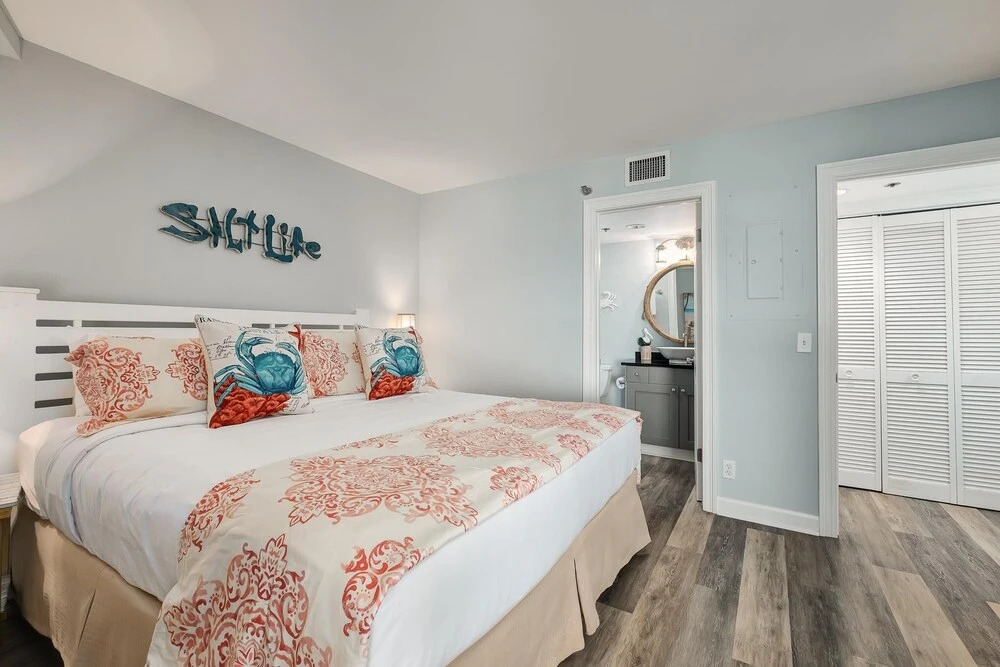 Beachside Two 4281