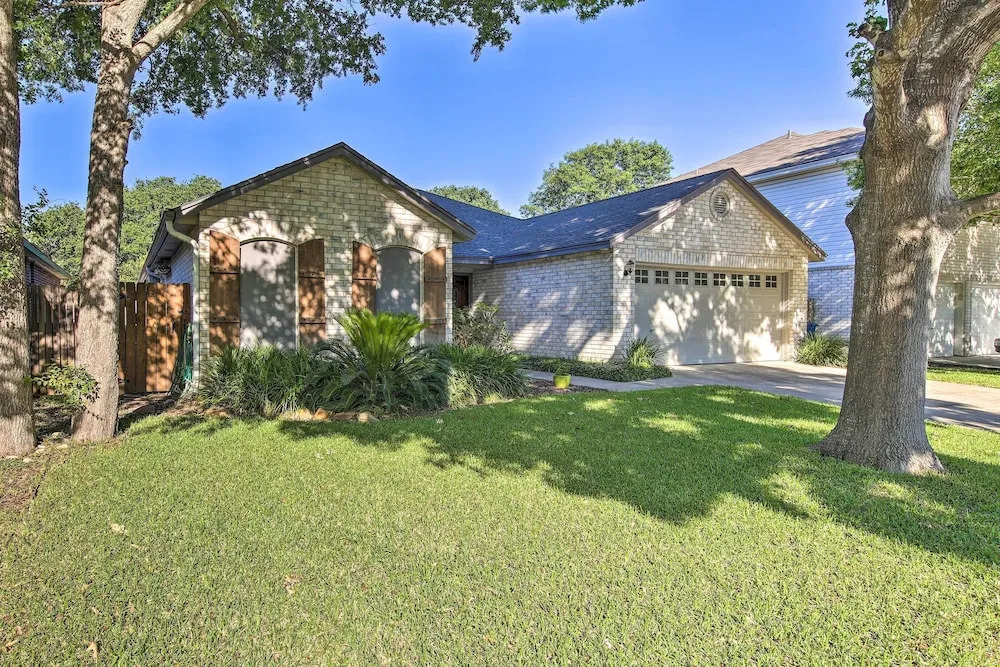 Peaceful San Antonio Oasis w/ Private Pool + Grill