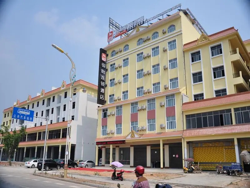 Jun Hotel Yunnan Mangshi Meili Chuntian