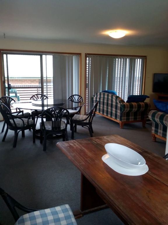 Rennies Beach House