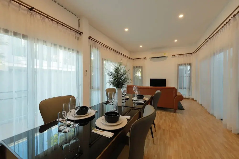 Thonglor Villa Hotel Chiang Mai