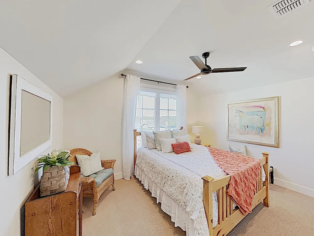 New Listing! Luxury Reserve At Lake Travis 3 Bedroom Home