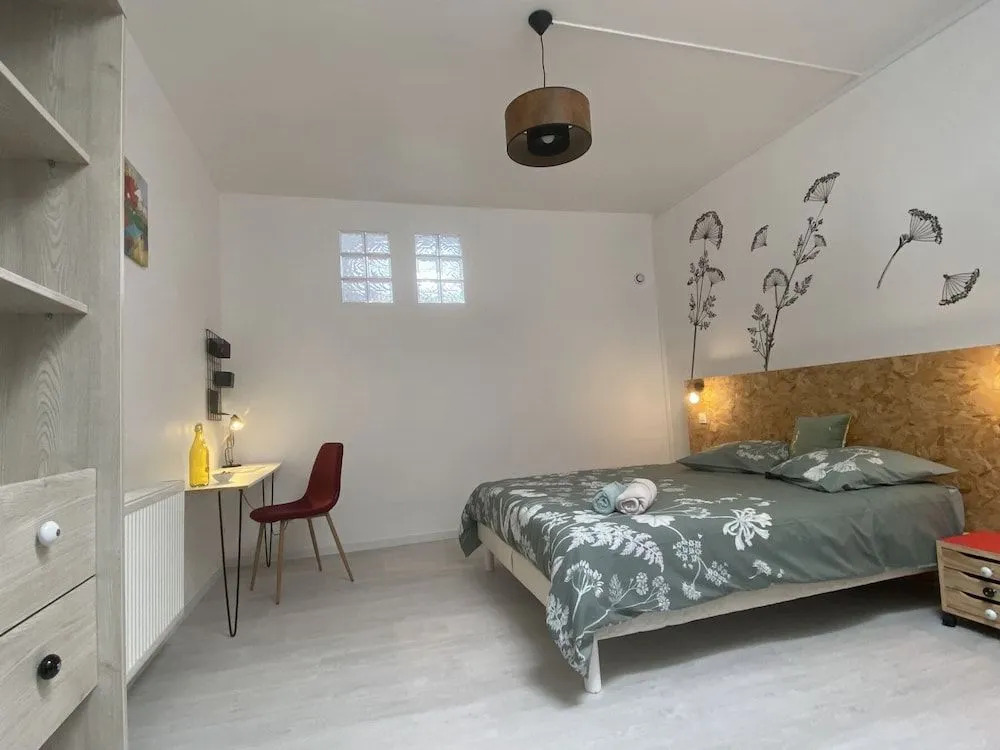La maison dAngelique - Coliving Hotel - Gare de Niort