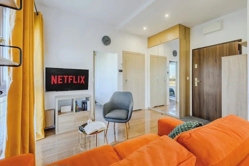 Lumina cozy apartment with gym in Center