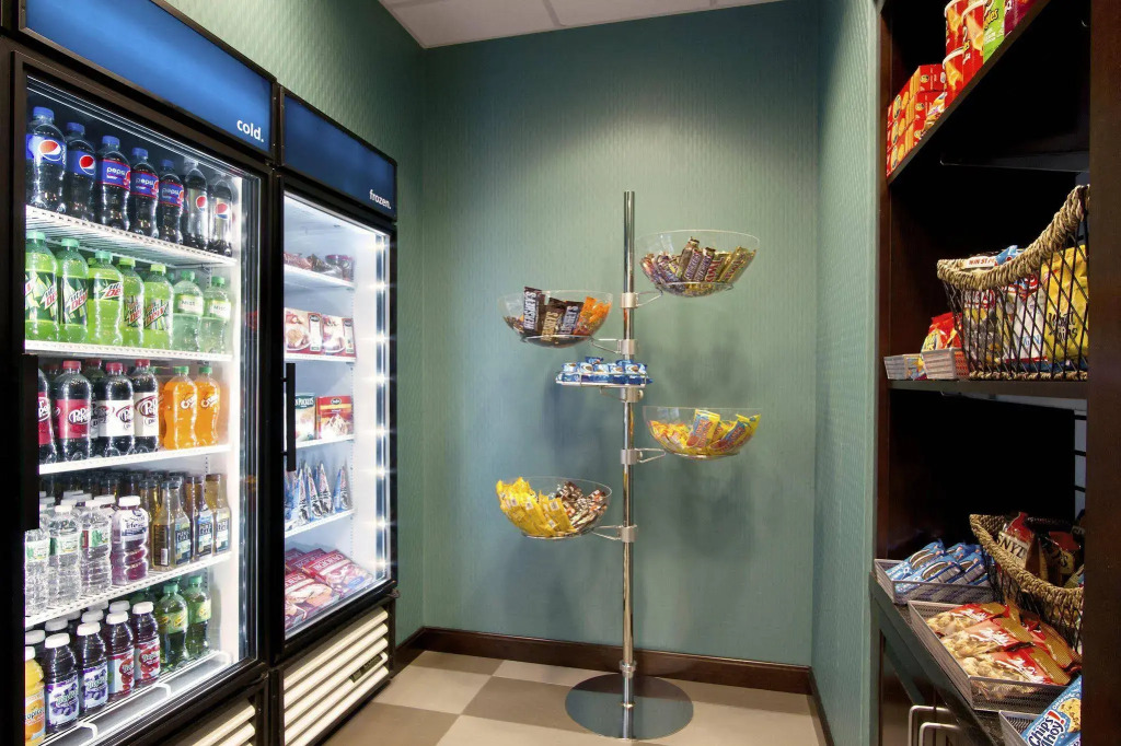 Hampton Inn & Suites York South