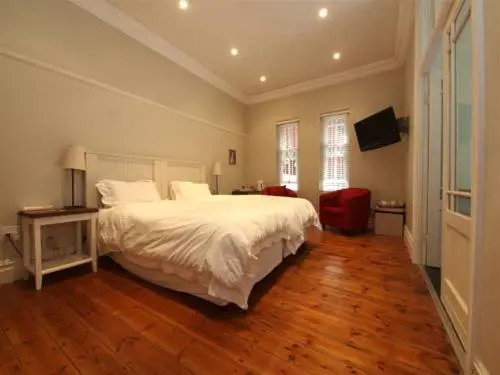 Conifer Cape Guesthouse