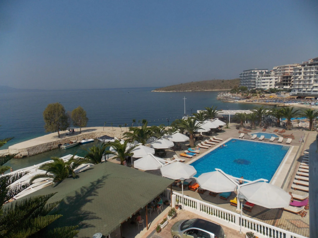 Hotel Kompleks Joni