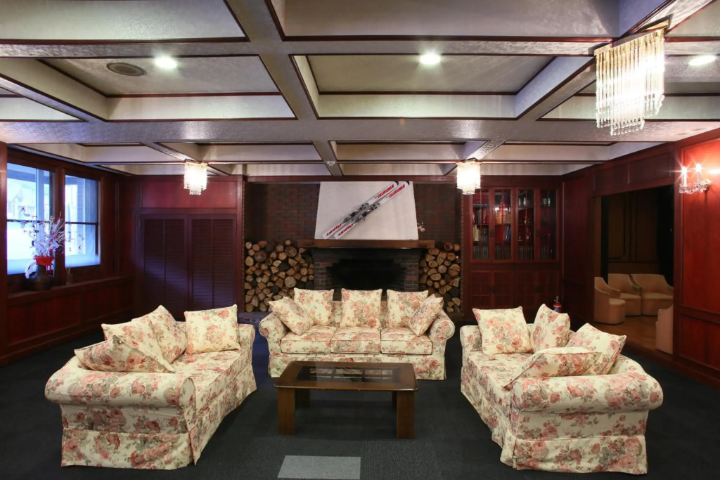 Shiga Palace Hotel