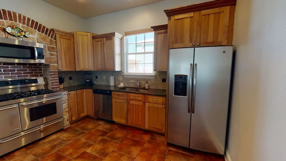 Paradise Palms @ Mustang Royale - 4 Br Home