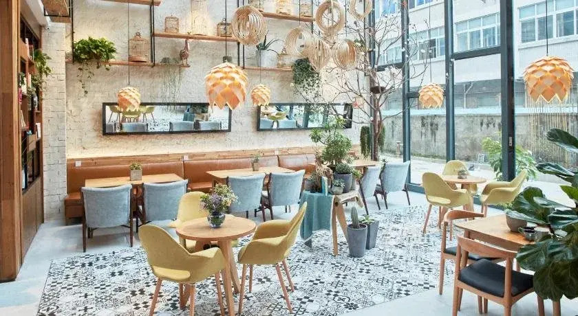 Eden Hotel