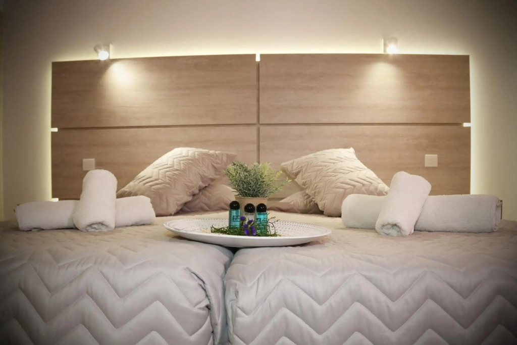 Pier Beach Hotel Apartments