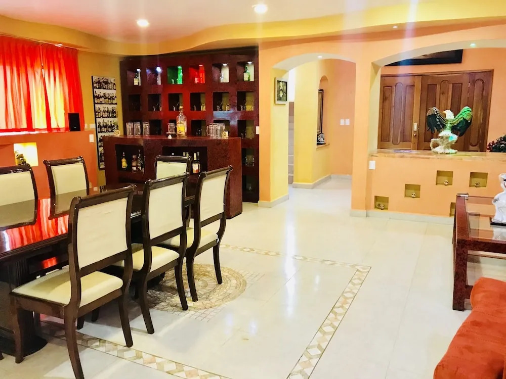 Sunrise Double Room in Stunning Villa Playacar Ii