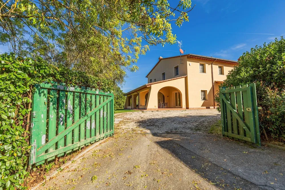 Tricolle Villa Nuova