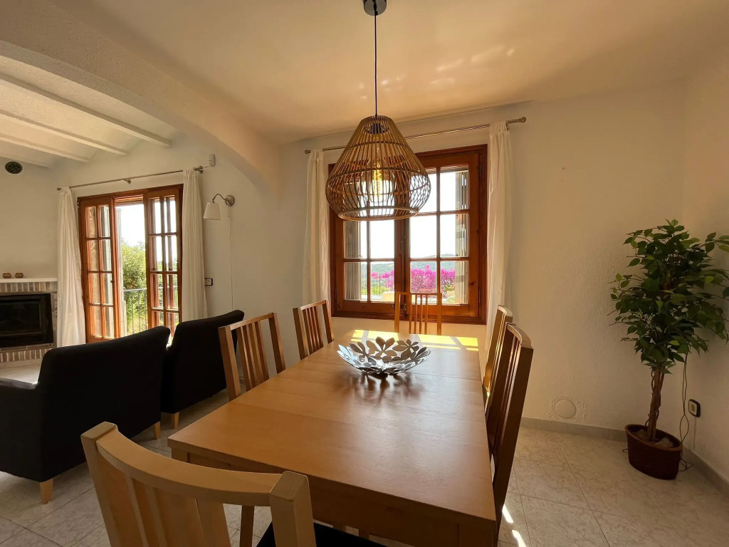 Beautiful holiday home in Calonge with private pool