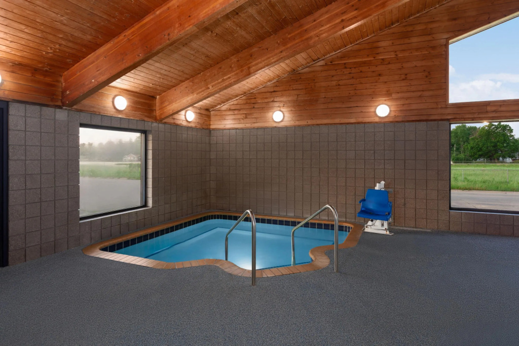 AmericInn by Wyndham Austin