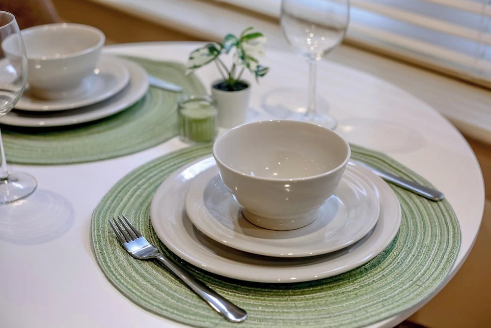 Lindenstone Apartments