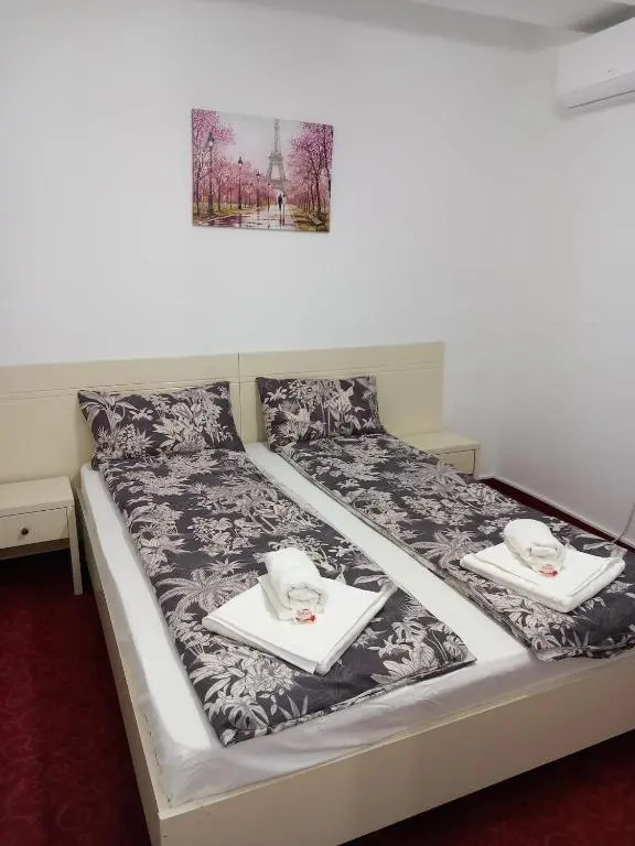 Apartamente 9 et 1