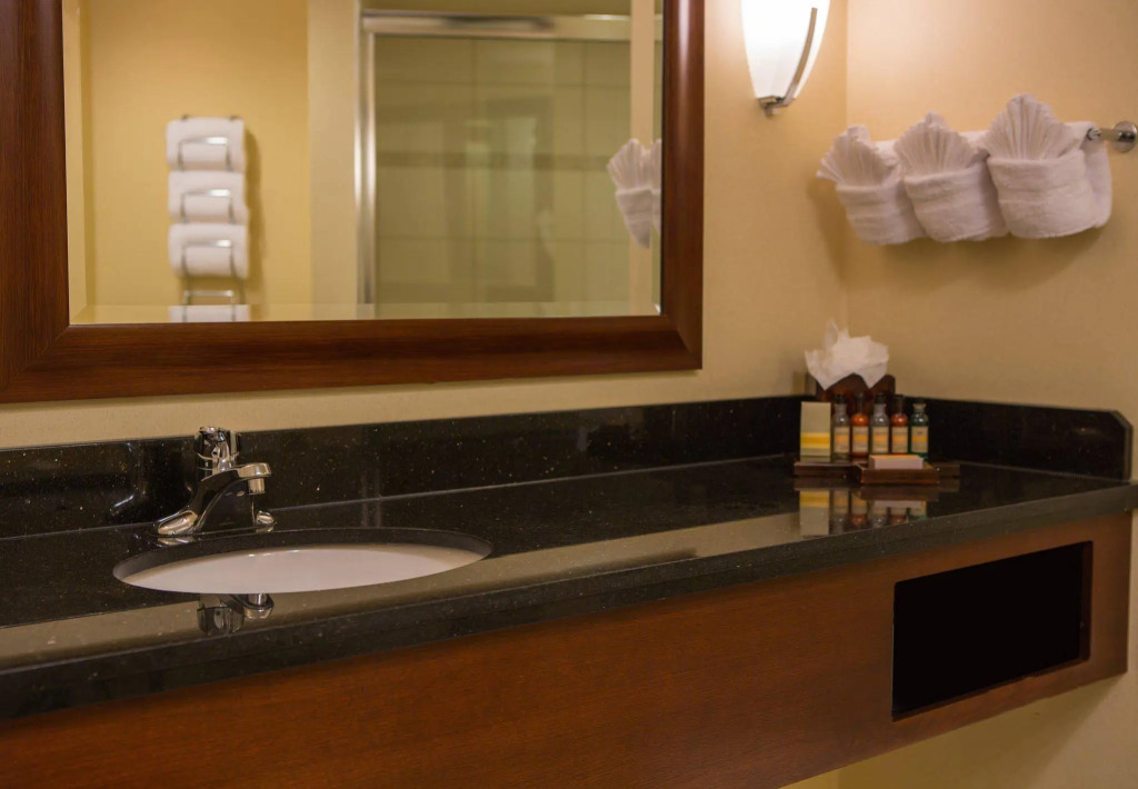 Baltimore Marriott Inner Harbor at Camden Yards