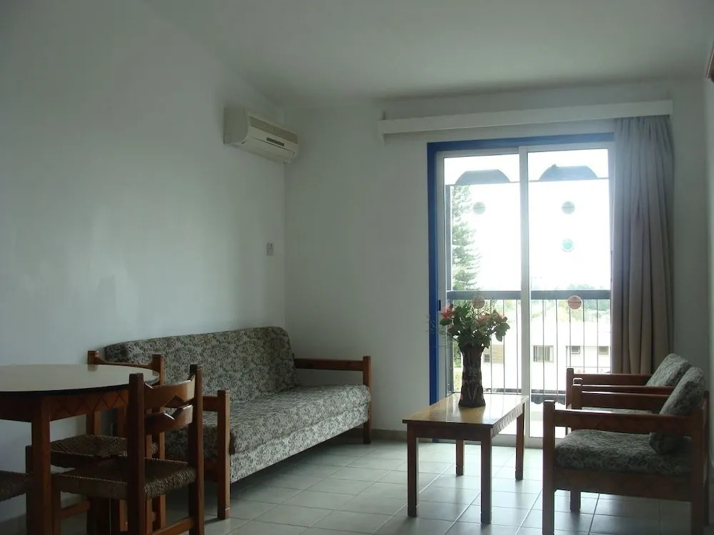 Aphelandra Hotel Apartments