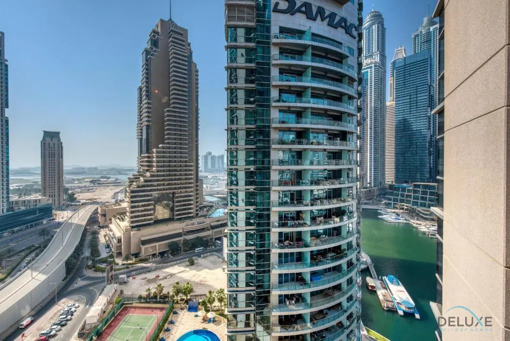 Lavish 1BR at Marina Towers Dubai Marina by Deluxe Holiday Homes