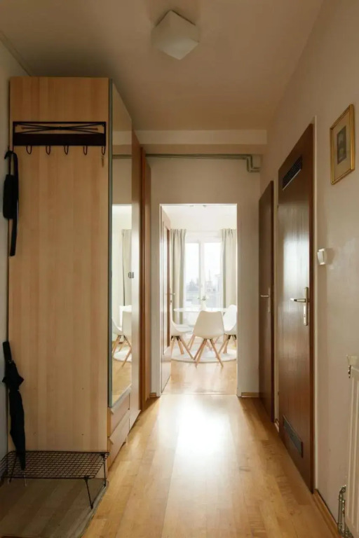 Apartment ZENTRAL direkt an U-BAHN STATION