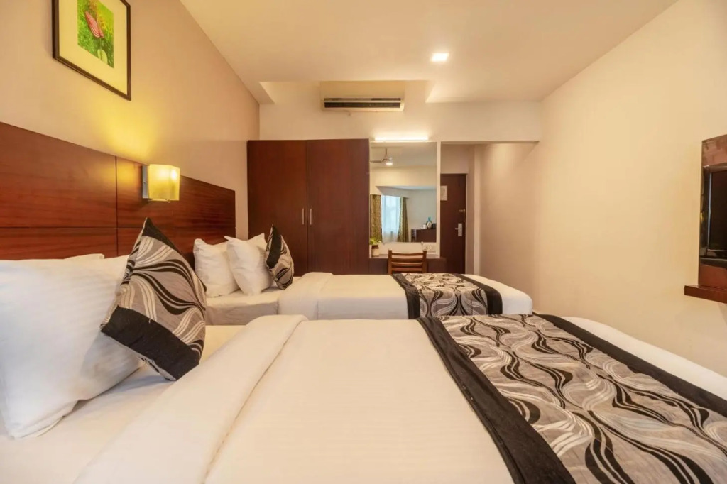 Zip By Spree Hotels Mangala Towers Thrissur