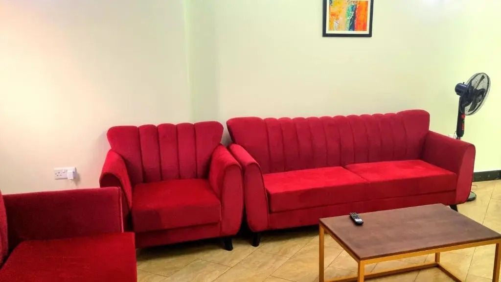 Eika Suites Bukoto