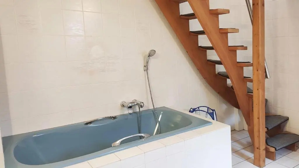 WU01 - 75m2 - Single Beds - Comfortable Apartment - Wuppertal