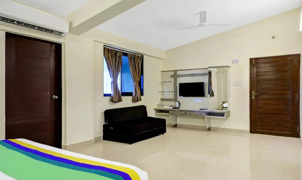 Shalom Indus Residency