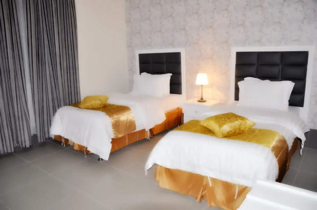 Rozana ApartHotel
