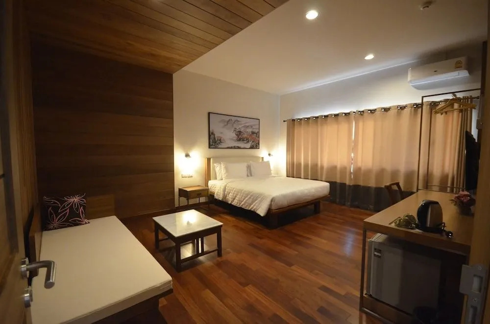 Sakorn Residence and Hotel