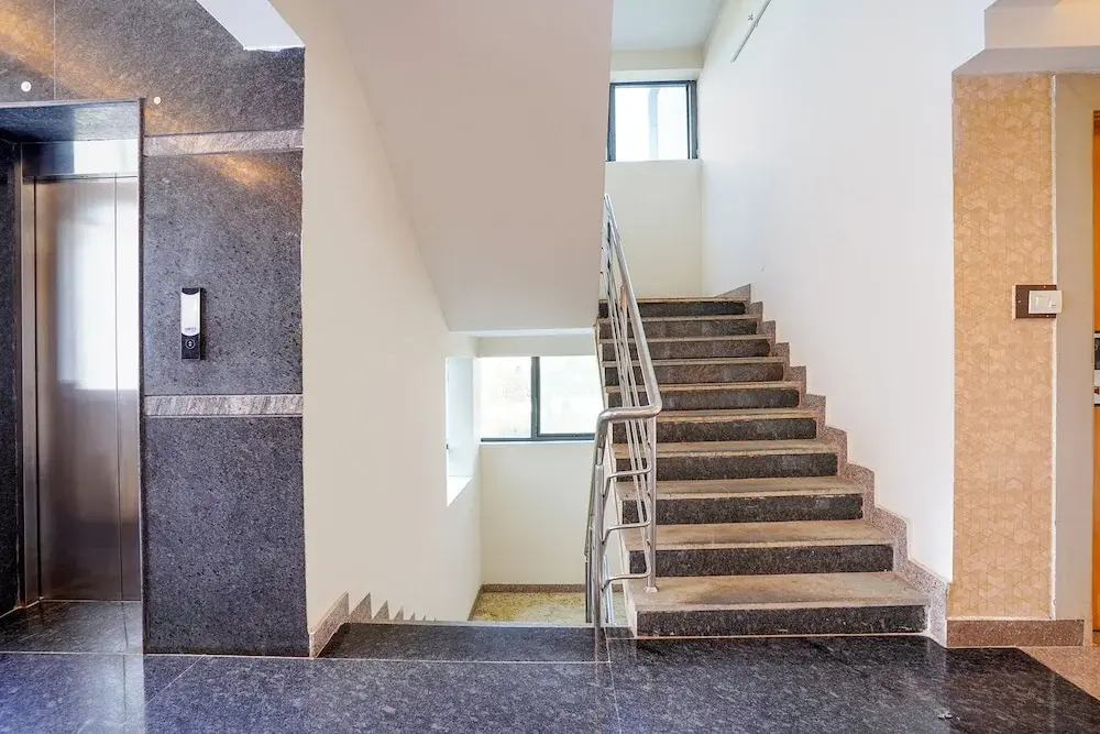 Super Townhouse Oak Electronic City Formerly Hotel Trubell