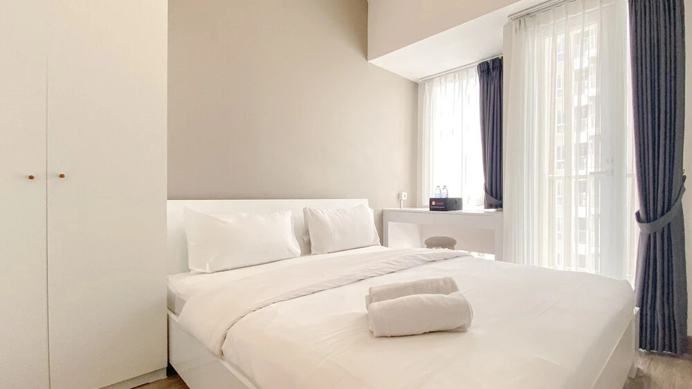 Well Furnished Studio Room At High Floor Tokyo Riverside Pik 2 Apartment