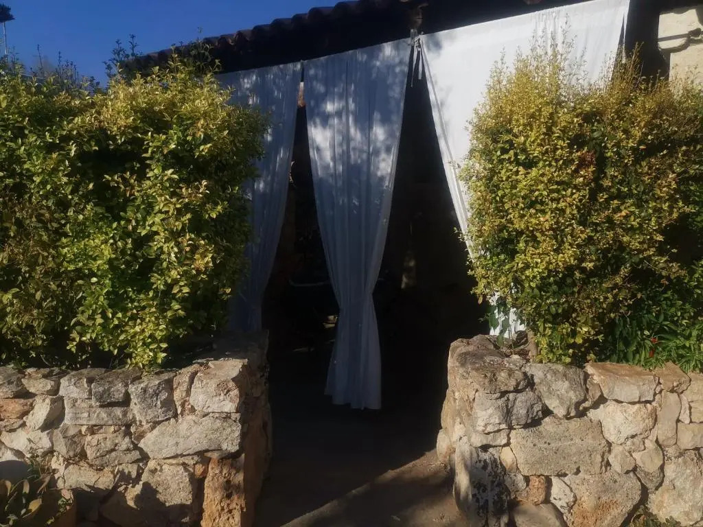Nepole Home Holiday
